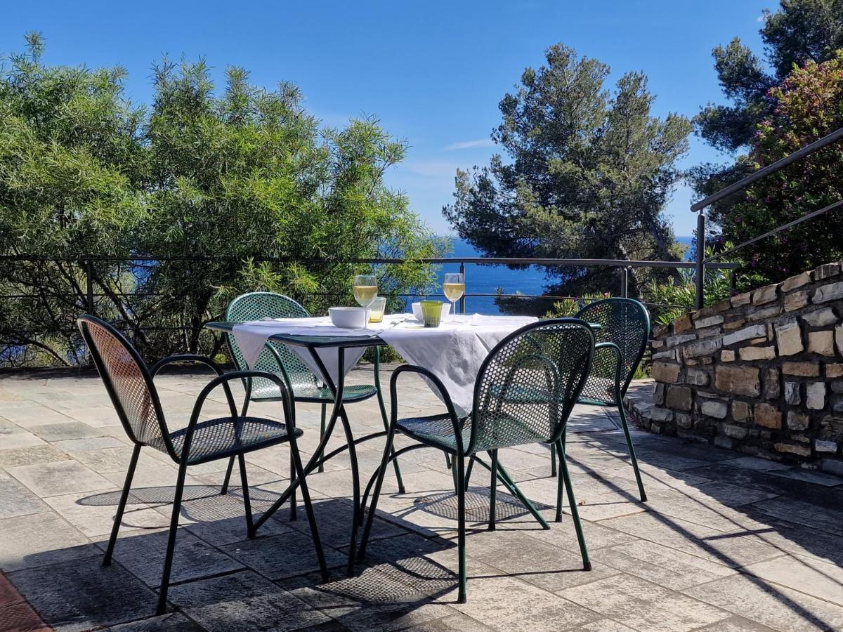 Appartamento In Villa Mimosa Cervo Kültér fotó